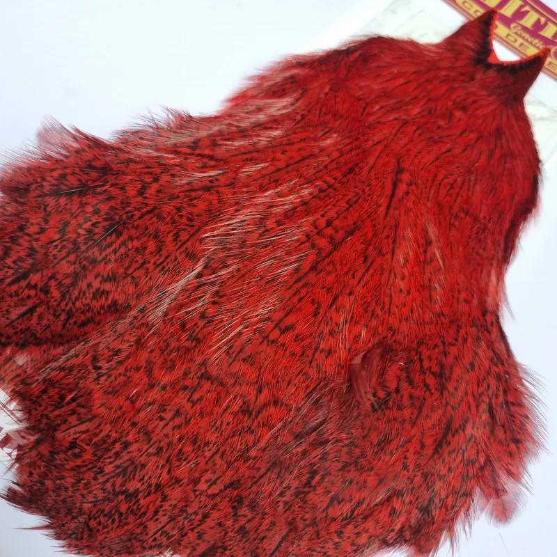 Whiting Coq de Leon Hen Cape in Speckled Red-4